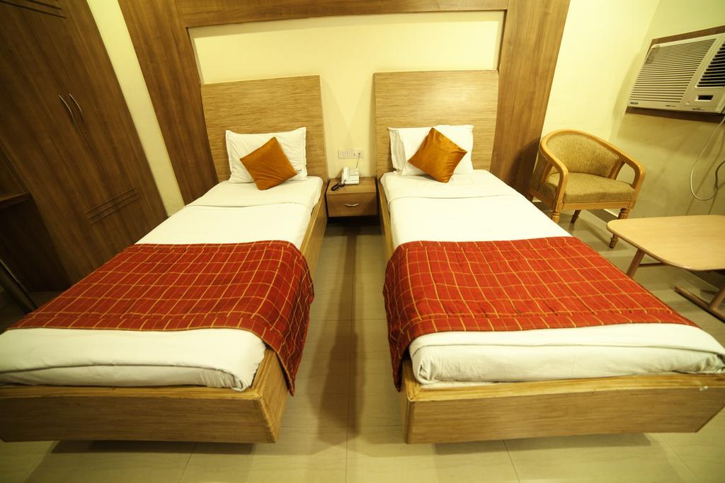 צ'נאי Hotel Sooriya Residency חדר תמונה
